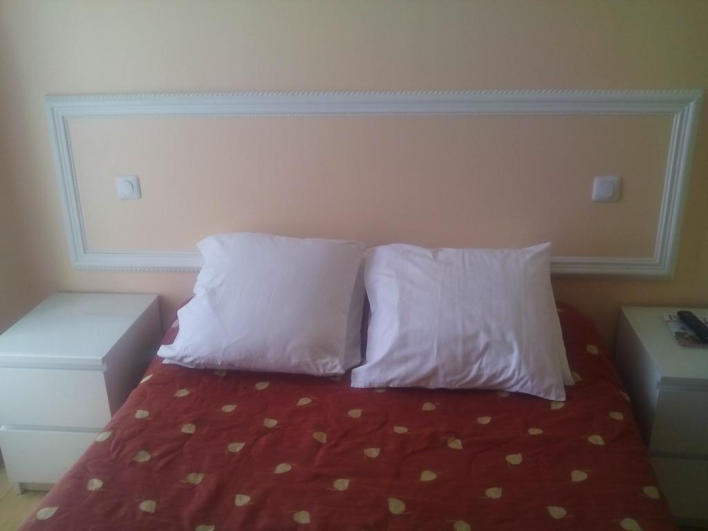 Hotel Andre Gill Paris Room photo